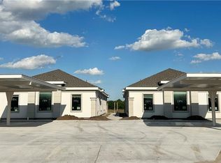 1304 S Yankton St, Alton, TX 78573
