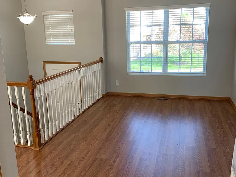 15427 Davidson St — Photo 4