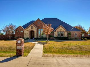 5810 Shiloh Forest Dr, Midlothian, TX 76065