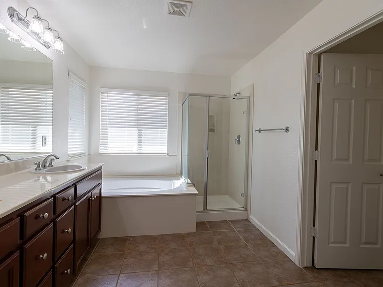 3760 Helen Perry Rd — Photo 11