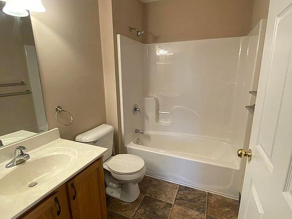 4th image of 8121 N Main St APT 17