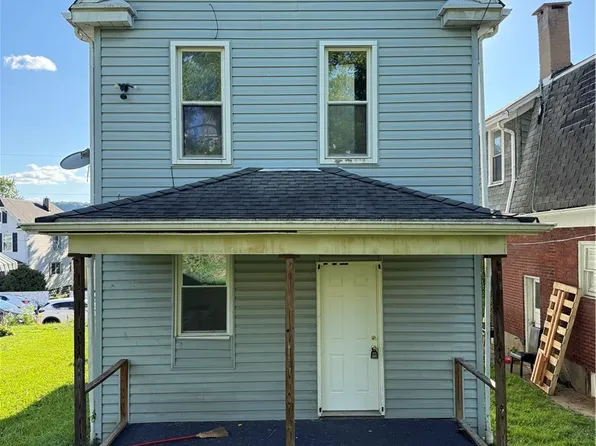 1218 Woodmont Ave, New Kensington, PA 15068