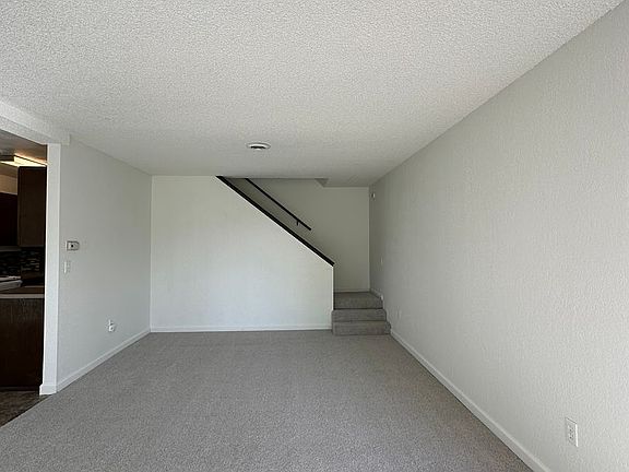 4th image of 1000 Catskill St #1000CA-03