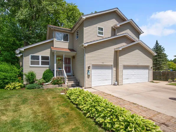 343 S Gilbert St, South Elgin, IL 60177