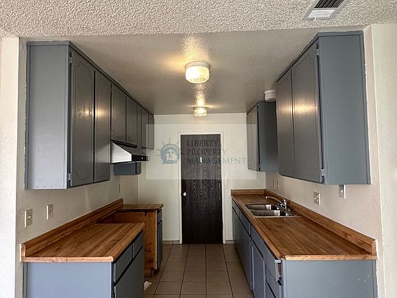 4th image of 2617 Burlington Pl #2617