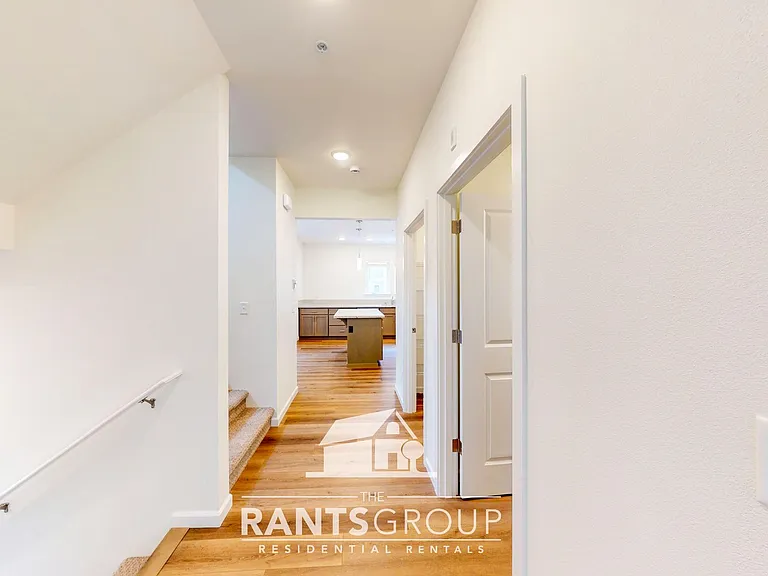 Forest Park Townhomes — Photo 22