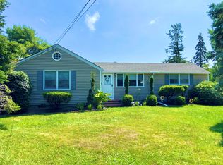 885 Little Neck Rd, Cutchogue, NY 11935