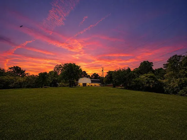 132 Boofer Rd, Ringgold, GA 30736