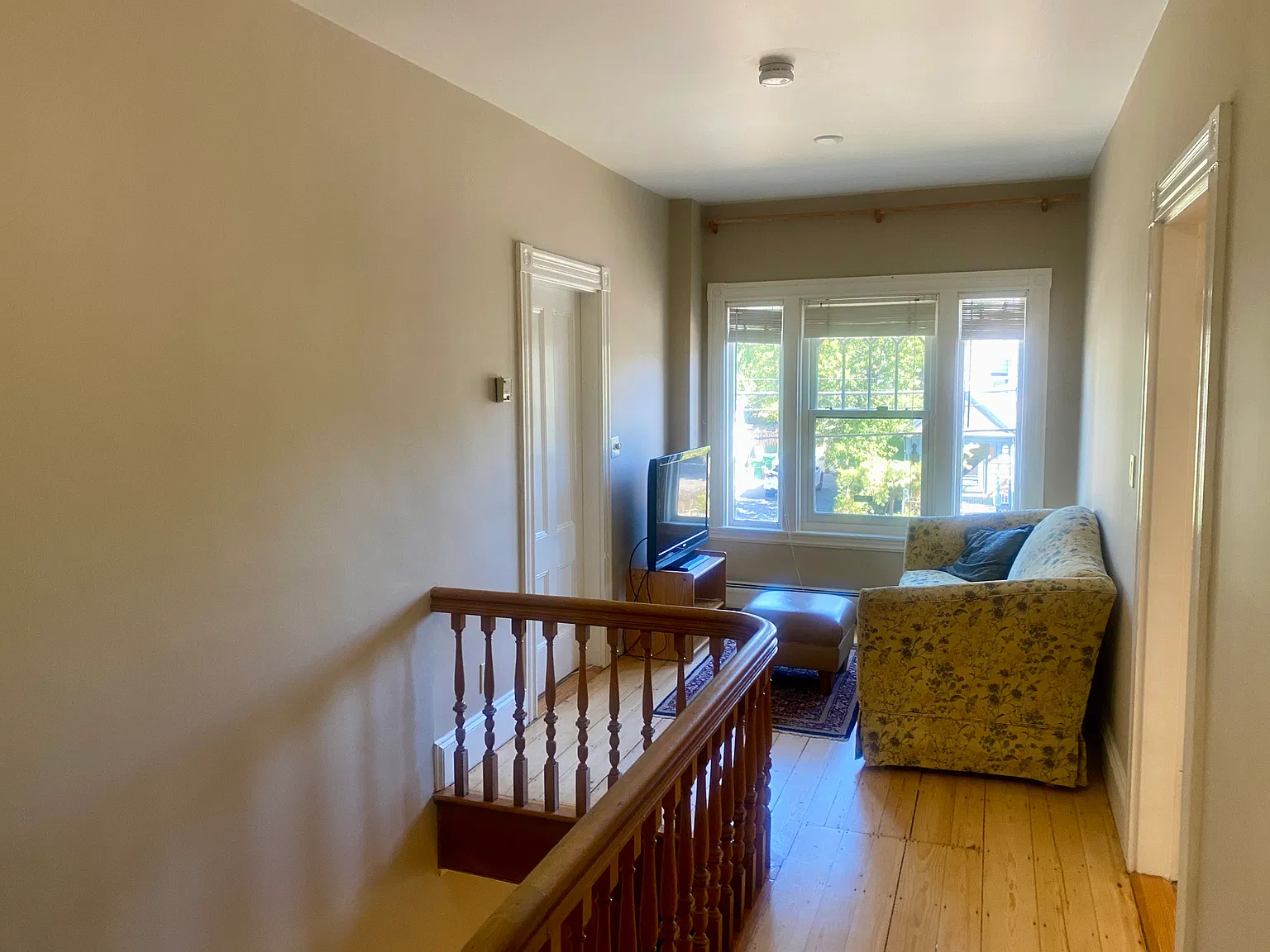 2 bed, 1.0 bath, $3,200 — Photo 4