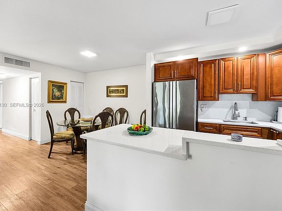 4th image of 9999 N Belfort Cir #101