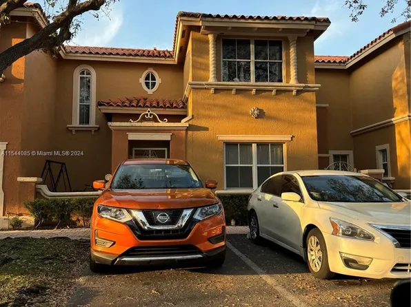 8547 NW 140th Ter APT 705, Miami Lakes, FL 33016