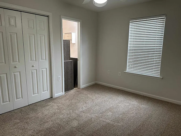 2738 W Tharpe St #1506 — Photo 7