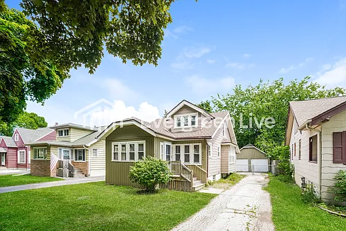 2460 N 58th St Photo 1