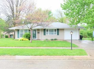401 Pearson St, Eureka, IL