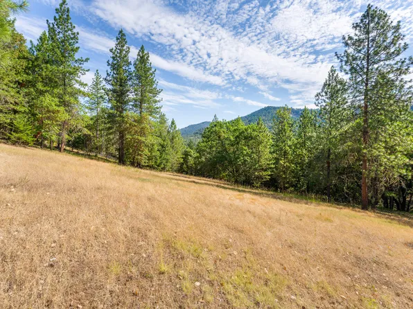 1238 W Jones Creek Rd Lot 1, Grants Pass, OR 97526