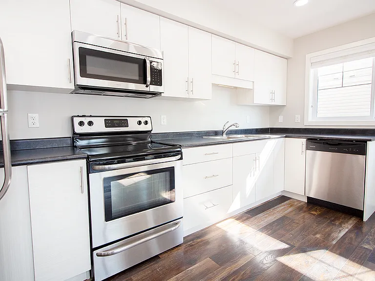 100 Southview Cres #1206 — Photo 30