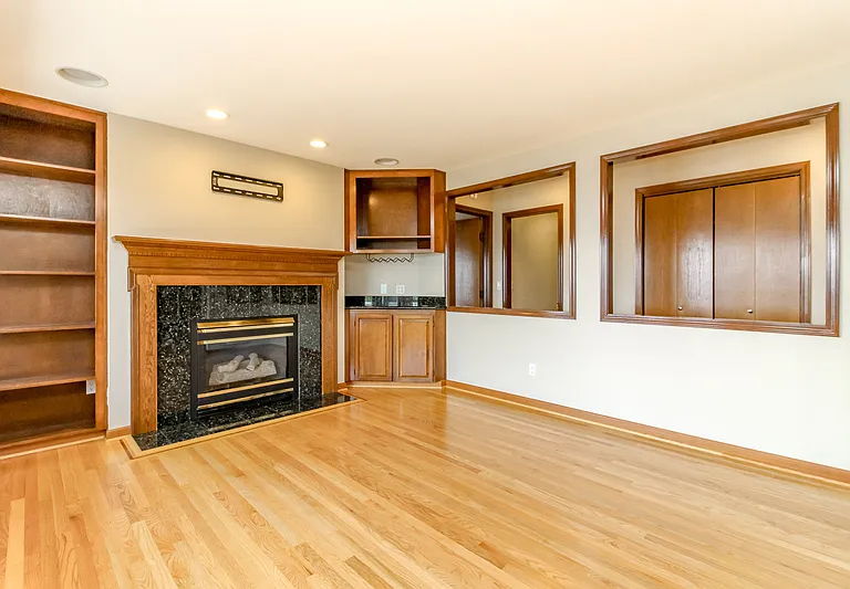 11618 Jennifer Ct E — Photo 25