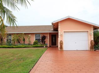 8901 NW 14th St, Pembroke Pines, FL 33024