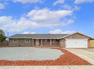 6920 Hogan Dr, Sacramento, CA 95822