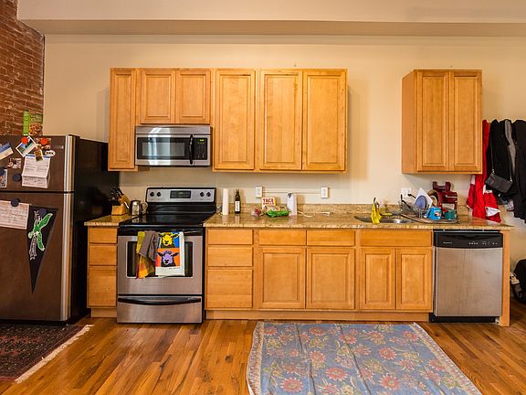 3rd image of 21 E Columbia Ave #307