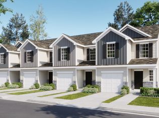 216 Plumtree Ct, King, NC 27021