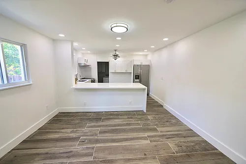 261 NW 49th St #1 Photo 1