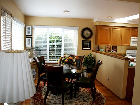 5th image of 12799 Plateau Cir NW