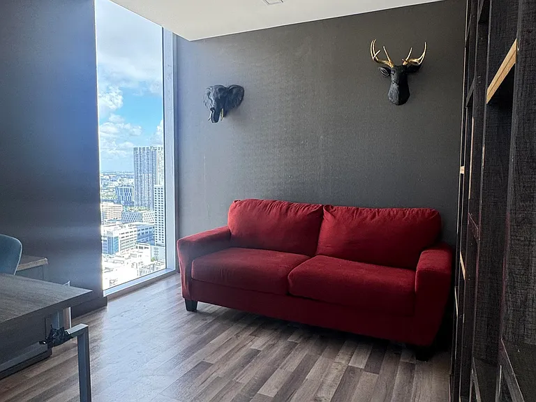 151 SE 1st St #Penthouse 11 — Photo 9