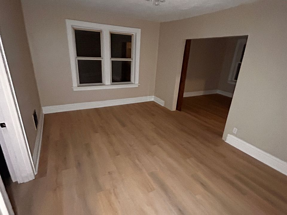 1st image of 4726 S Grand Blvd #1N-1S-2S