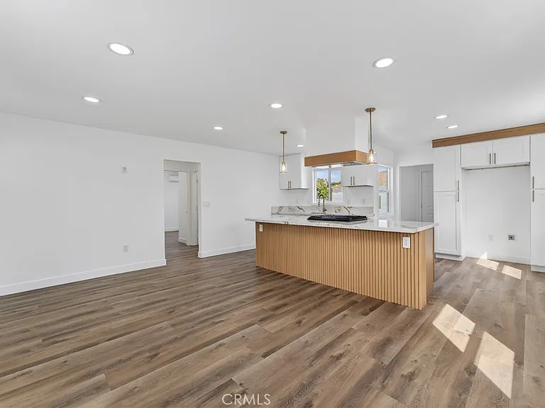 1095 E Phillips Blvd — Photo 11