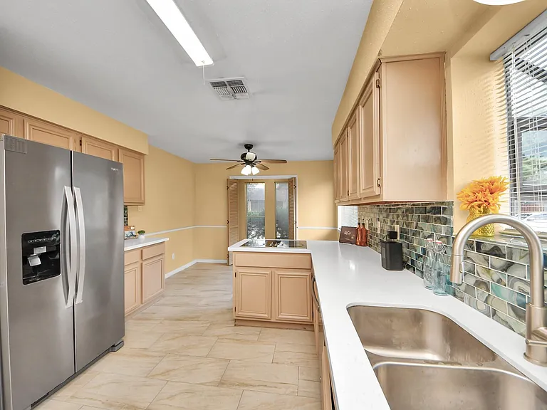 3935 Heathersage Dr — Photo 17