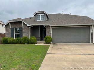 3636 E 143rd Ct S, Bixby, OK 74008