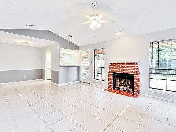 4th image of 8707 Cainwood Ln #B