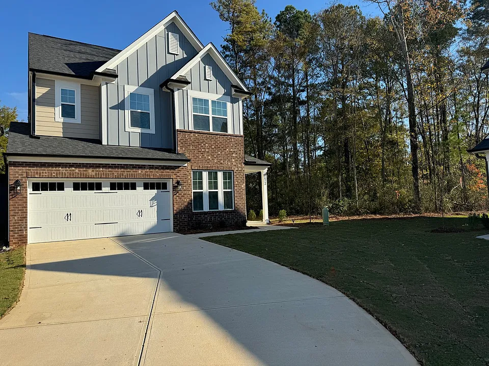 2422 Greshford Ln