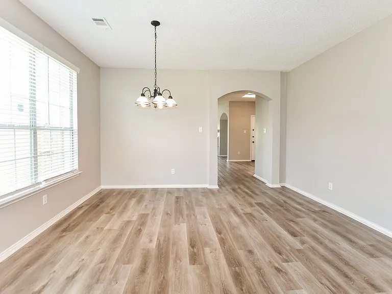 4218 Baccarat Dr — Photo 5