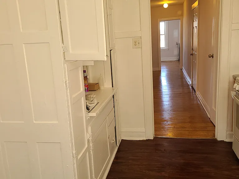 537 W 111th St #2WEST — Photo 6