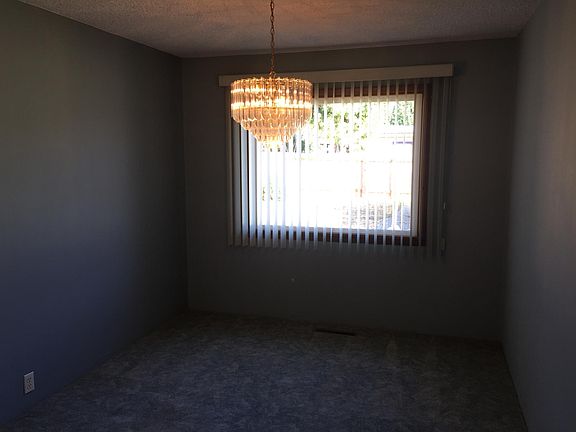 2nd image of 4905 75th Pl