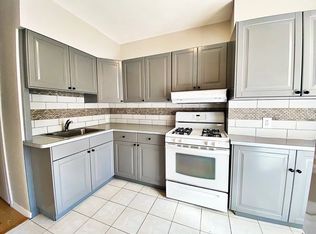 1316 70th St #2F, Brooklyn, NY 11228