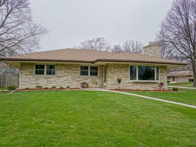 1575 N 117th St, Wauwatosa, WI, 53226