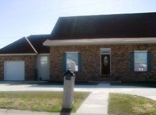 233 Moonraker Dr, Slidell, LA 70458