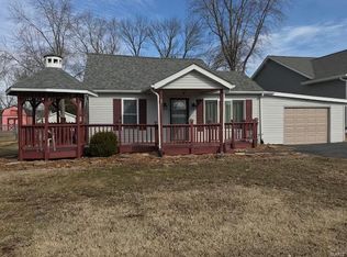 137 Dorothy St, Moro, IL