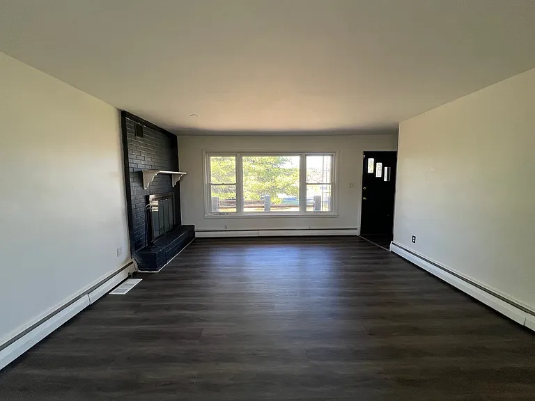 livingroom 3_03112025