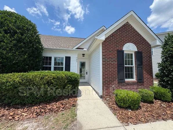 723 Sunseeker Dr, Wilmington, NC 28411