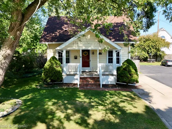 142 Rose St, Plymouth, MI 48170