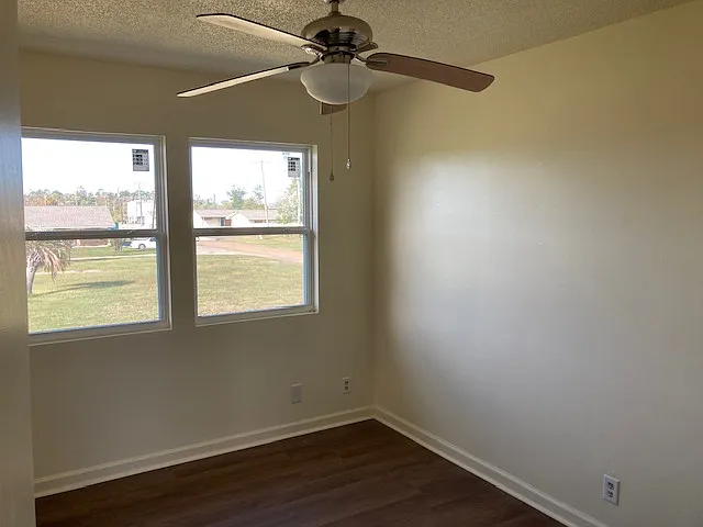 1011 Giovanni St #2 — Photo 6