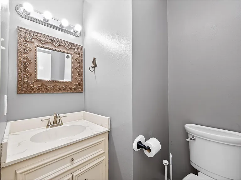 6700 Richardson Rd #305 — Photo 22