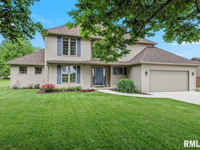 4 Henrietta St, Divernon, IL, 62530
