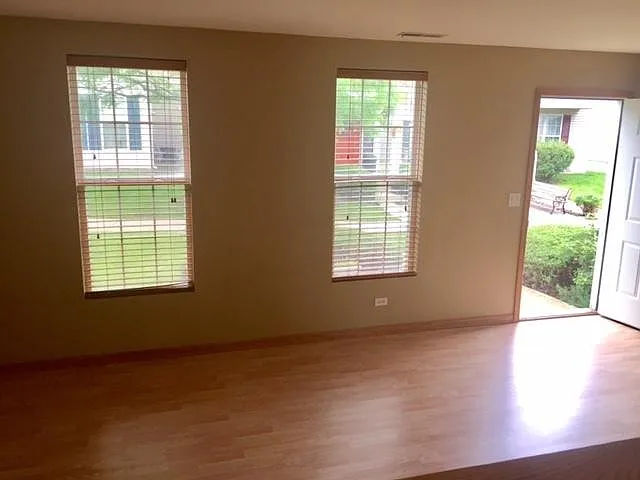 1045 Serendipity Dr — Photo 5