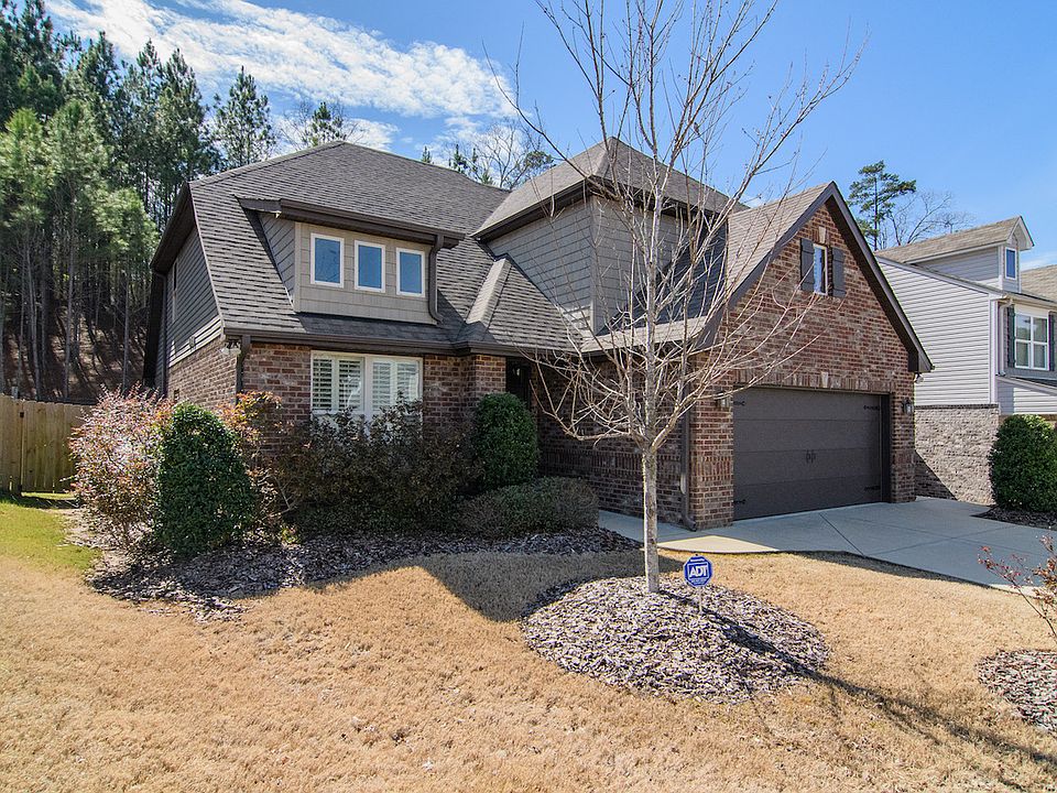 1st image of 221 Chesser Park Dr