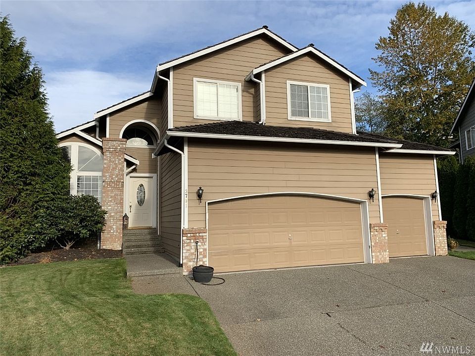 1st image of 3701 42nd Ave NE